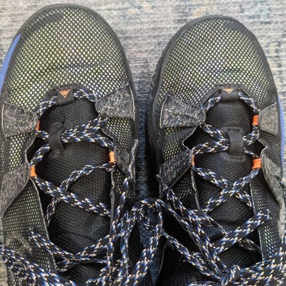 NIKE | Youth Kyrie 7 Basketball Shoe - Picture 6 of 8